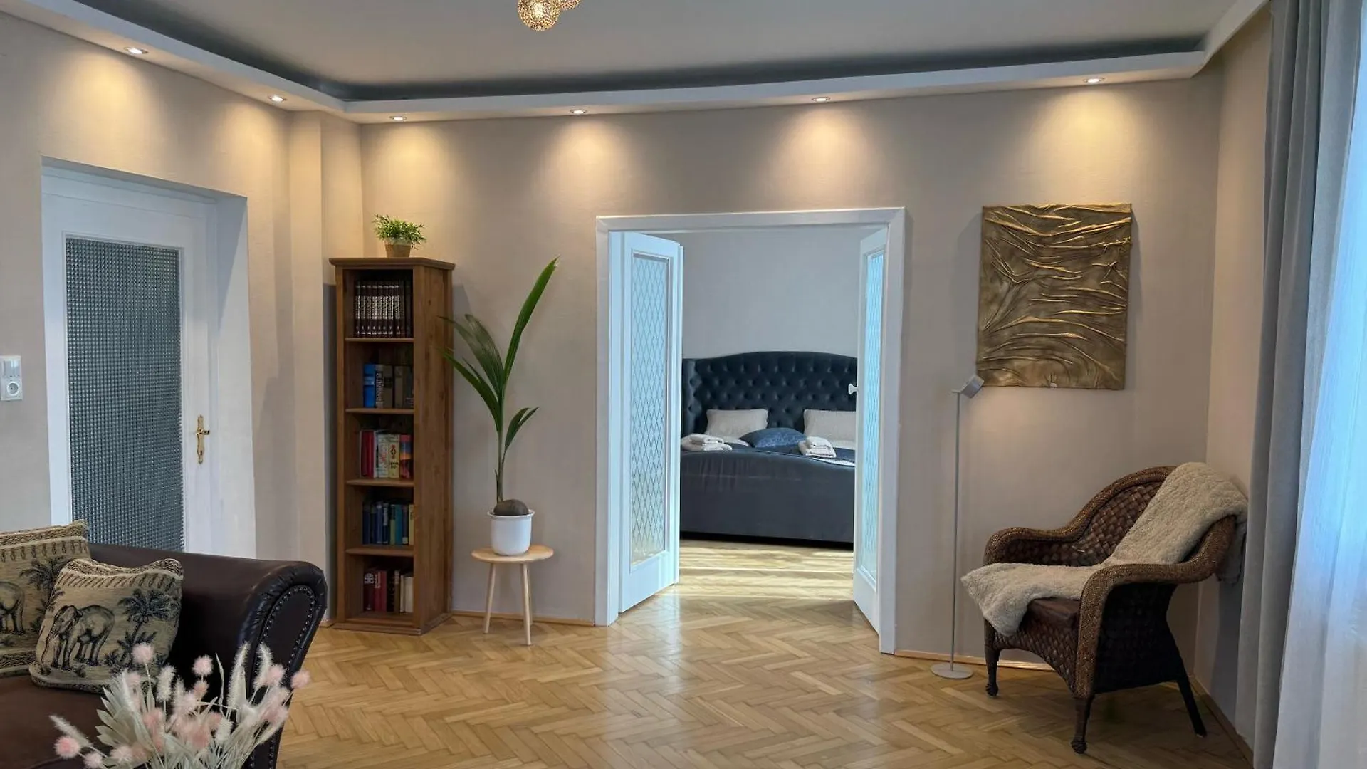 Bright Apartment With Parking Near Schoenbrunn location